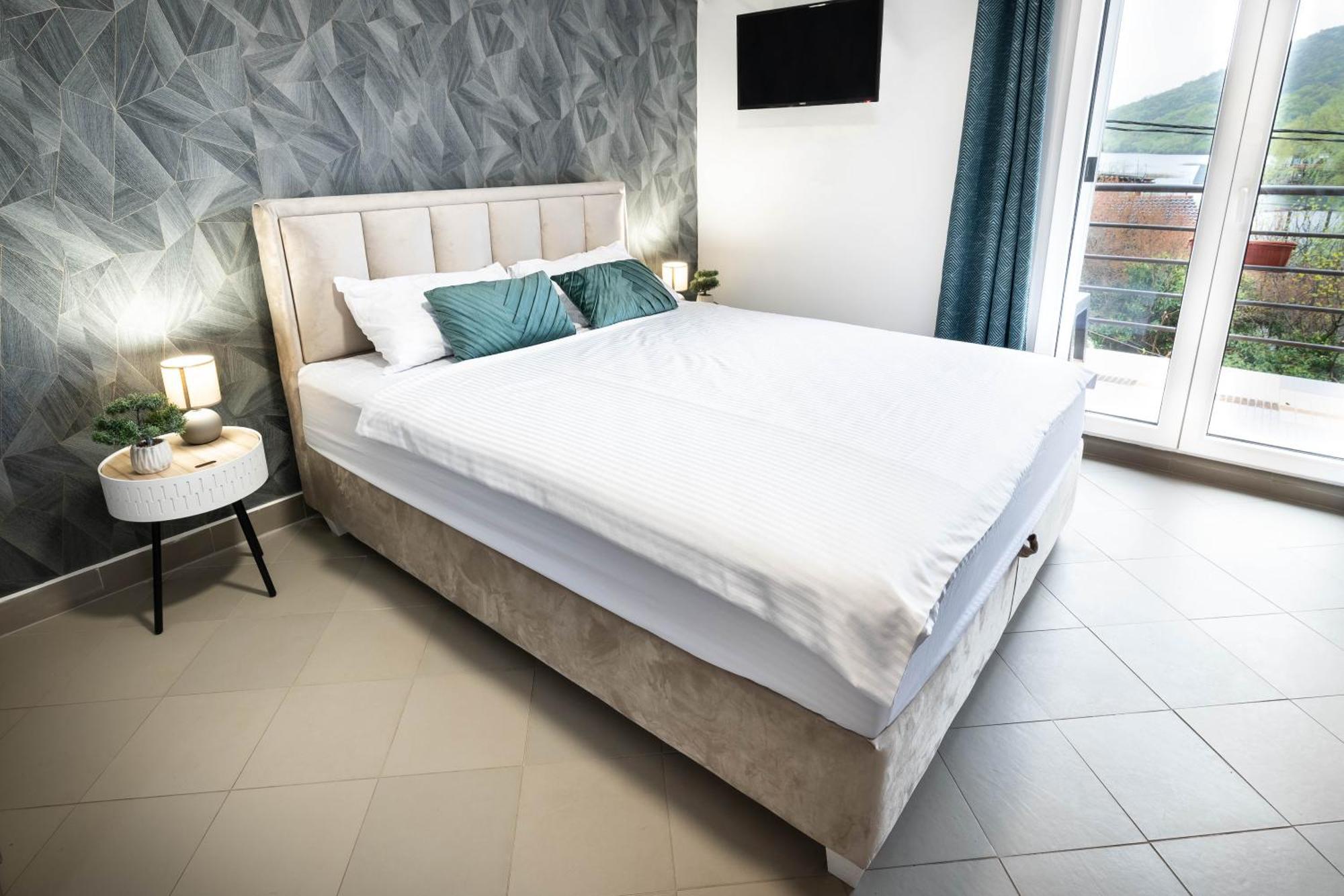 Studio Apartment Cudo Nevidjeno Karuc Экстерьер фото