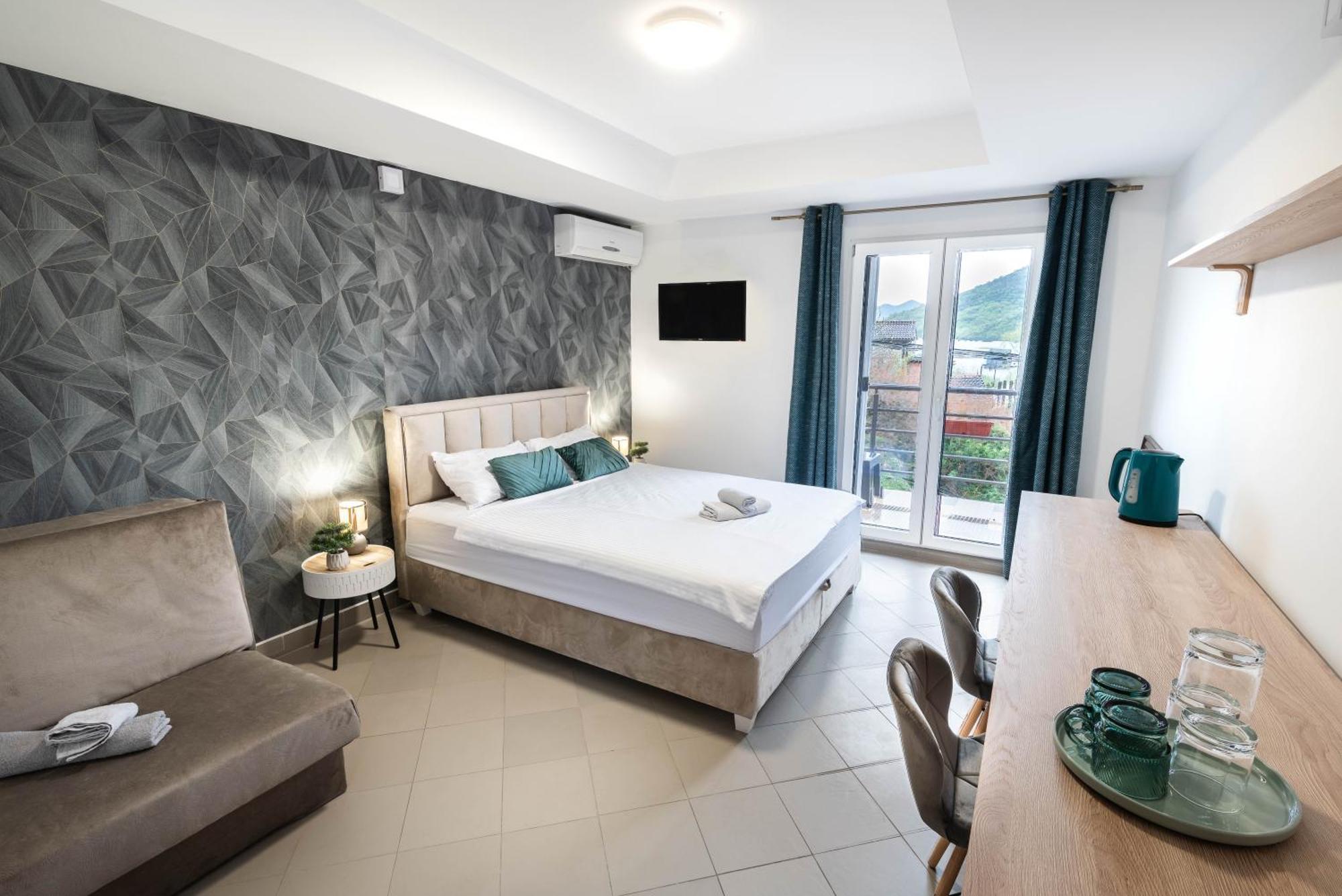 Studio Apartment Cudo Nevidjeno Karuc Экстерьер фото