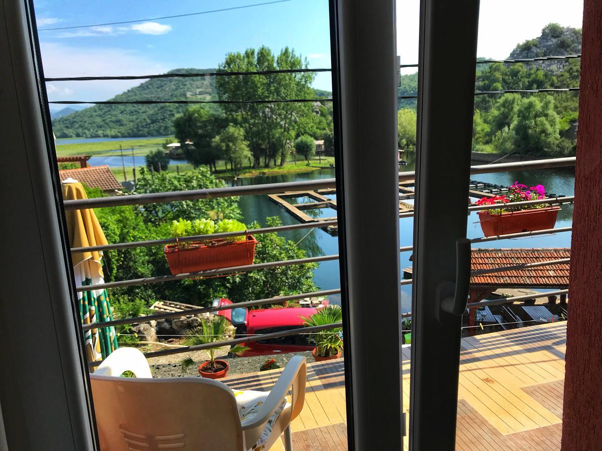 Studio Apartment Cudo Nevidjeno Karuc Экстерьер фото